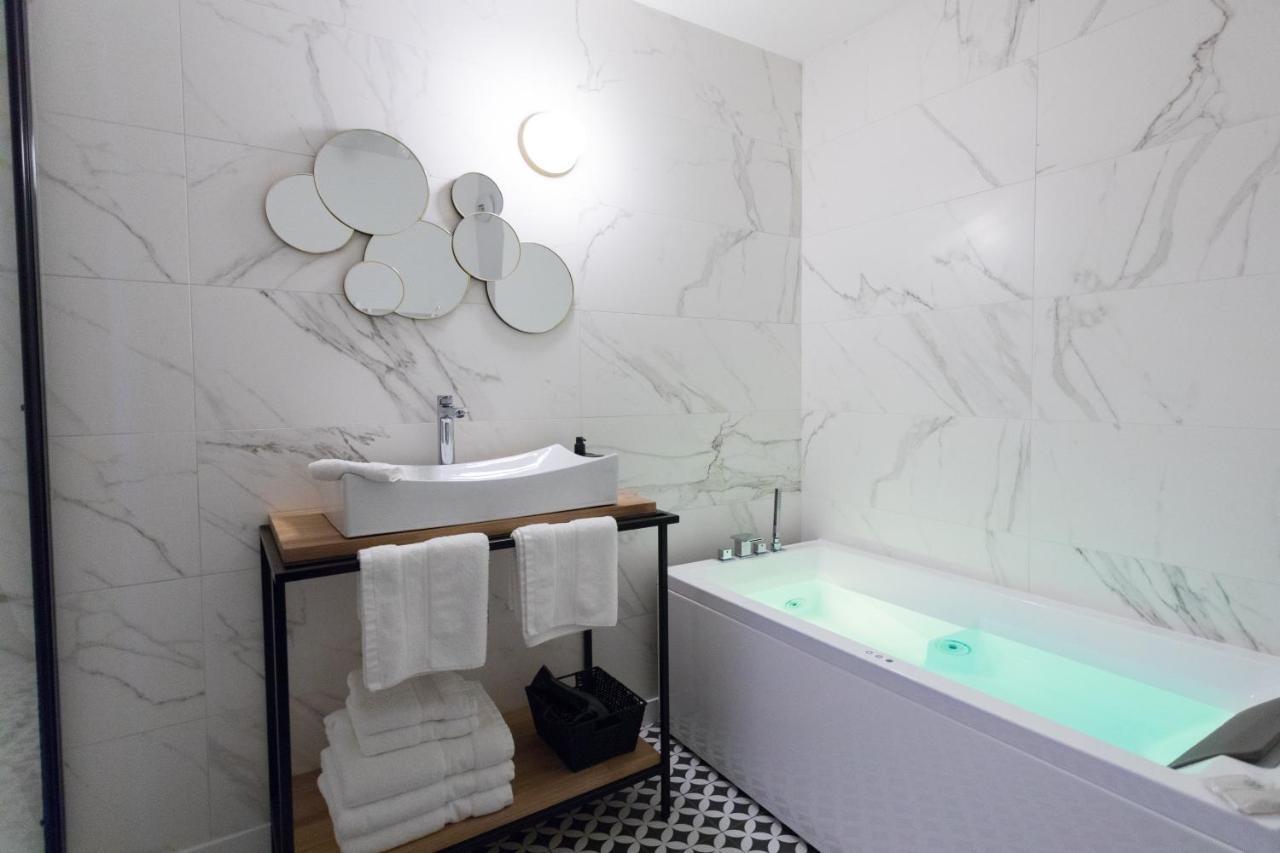 Art Deco Apartment In Disneyland Bmyguest シェシー エクステリア 写真